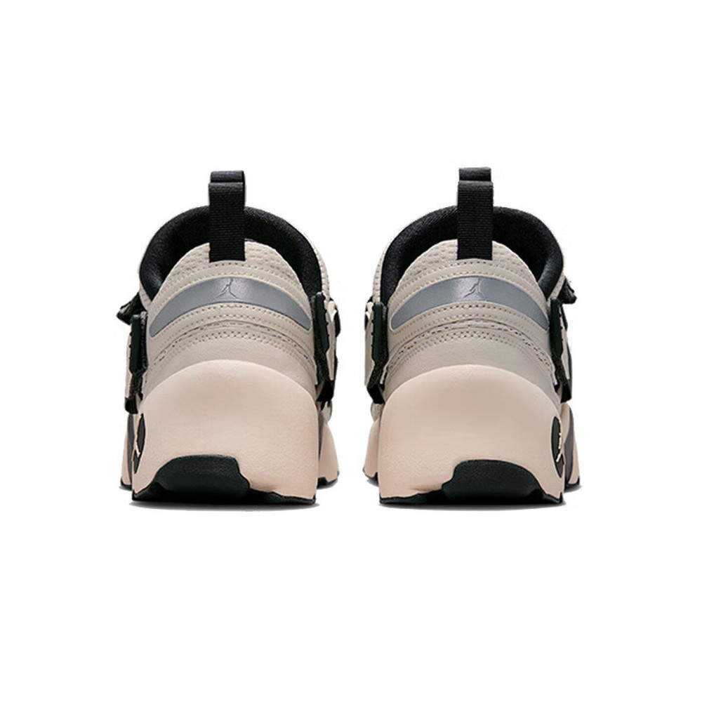 Nike TRUNNER LX: Stylish, Vers - огляд і ціна Women Shoes Running Nike
