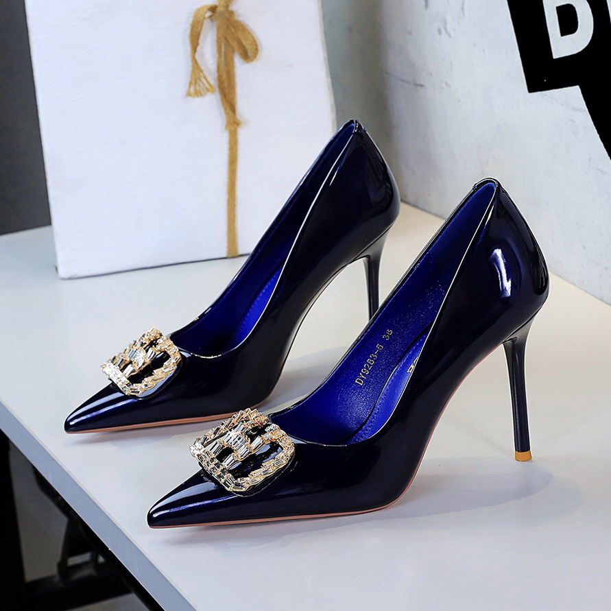 BIGTREE Elegant Pointed Toe Hi - огляд і ціна Court Heel Pointed