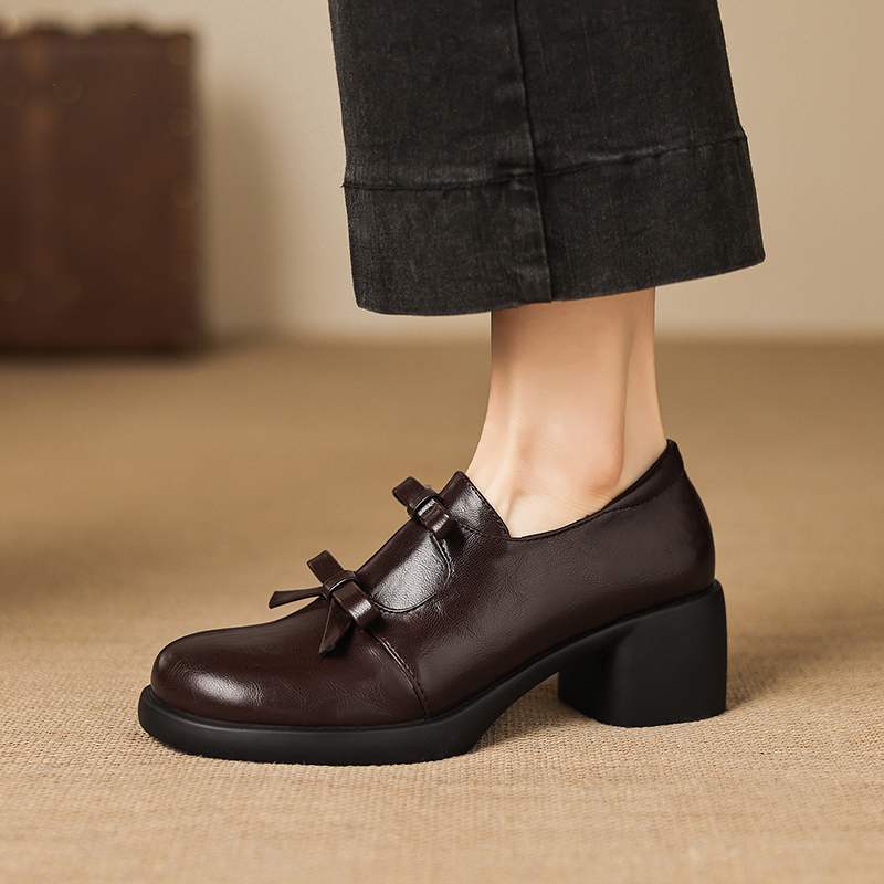 Krazing Pot Microfiber Round T - огляд і ціна Oxford Lace Up Women