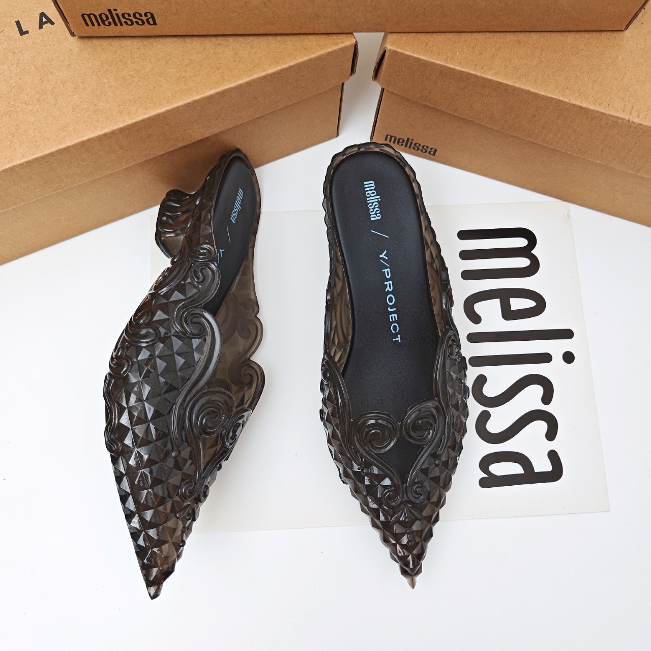 Mini Melissa Court Pointed Toe - огляд і ціна Court Heel Pointed