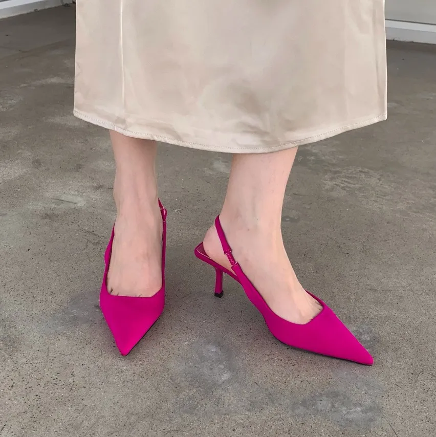 Spring New 2025 Pointed Fine H - огляд і ціна Women'S Shoes Clogs
