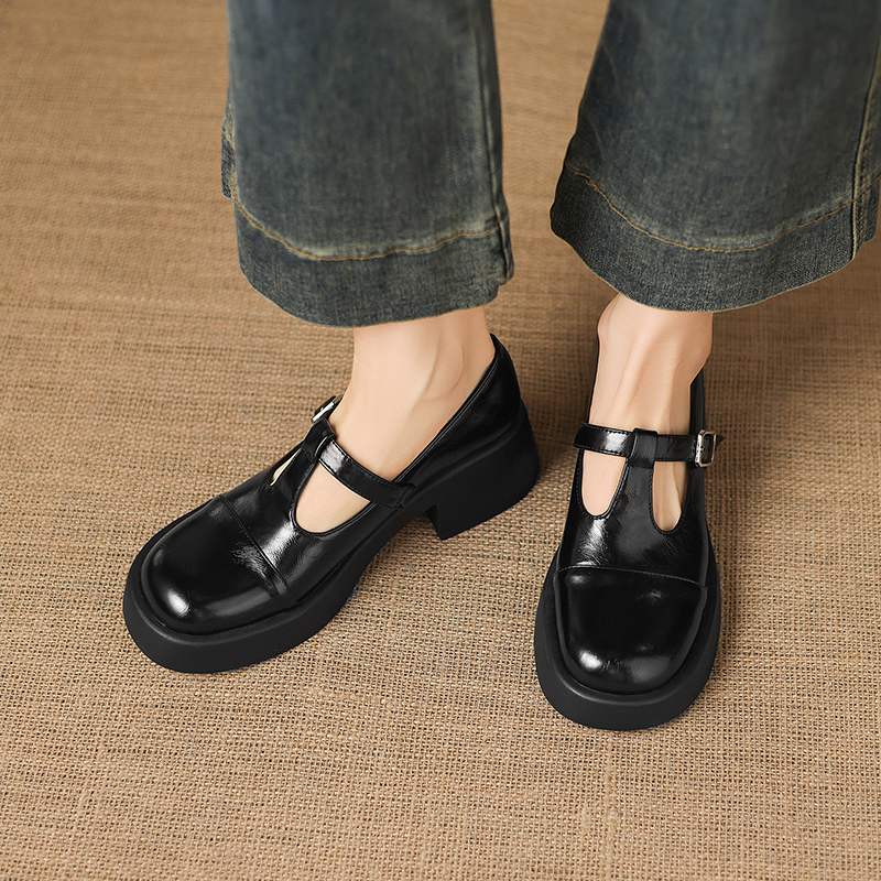 Krazing Pot Microfiber Round T - огляд і ціна Oxford Lace Up Women