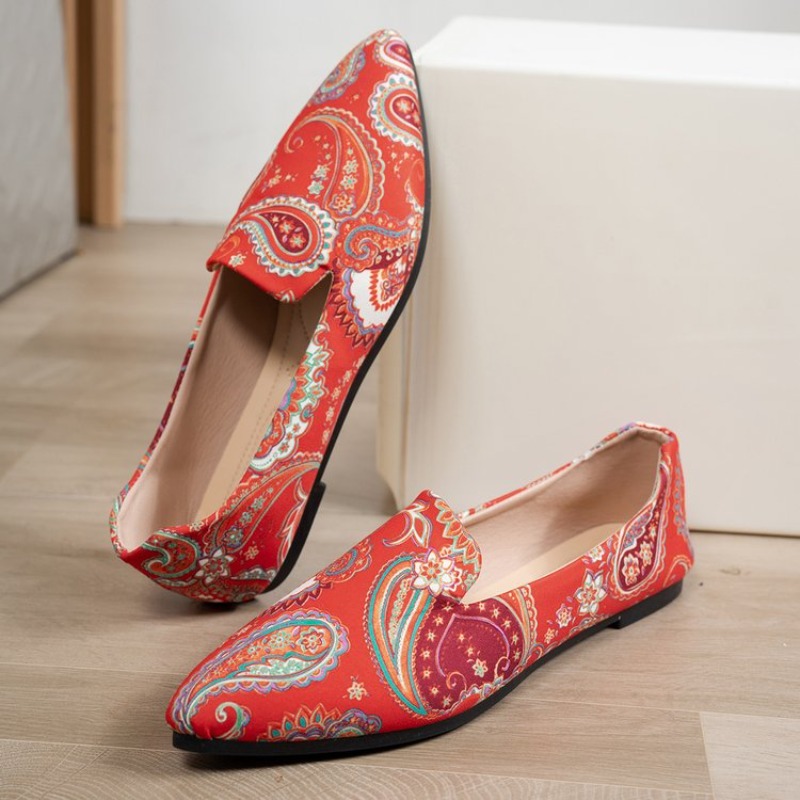 New Autumn Women's Shoes Casua - огляд і ціна Women'S Shoes Clogs