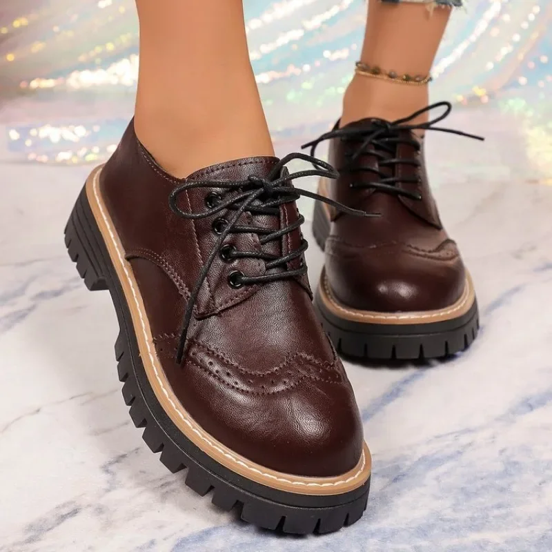 Women Classic Platform Oxford  - огляд і ціна Oxford Lace Up Women