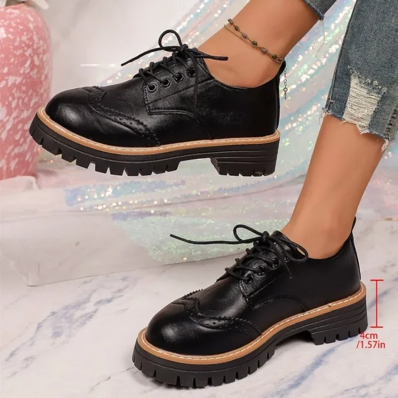 Women Classic Platform Oxford  - огляд і ціна Oxford Lace Up Women