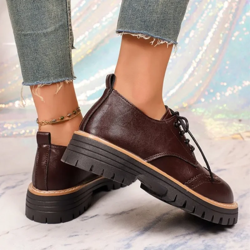 Women Classic Platform Oxford  - огляд і ціна Oxford Lace Up Women